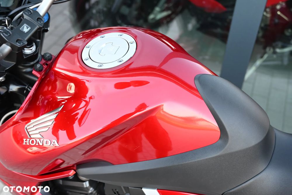 Honda CB - 33