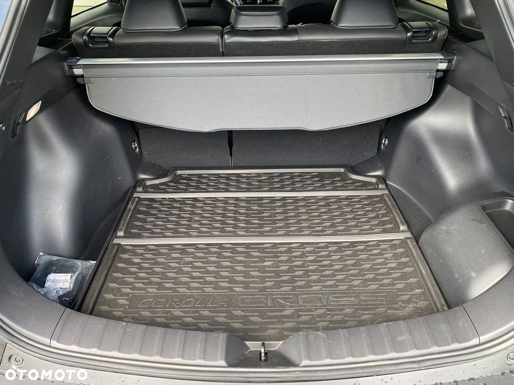 Toyota Corolla Cross 2.0 Hybrid Executive - 35