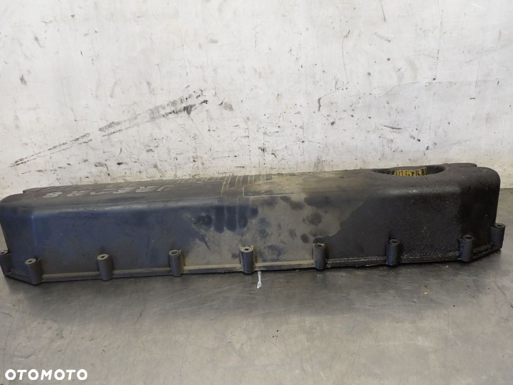 POKRYWA ZAWORÓW IVECO STRALIS 500354345 - 2