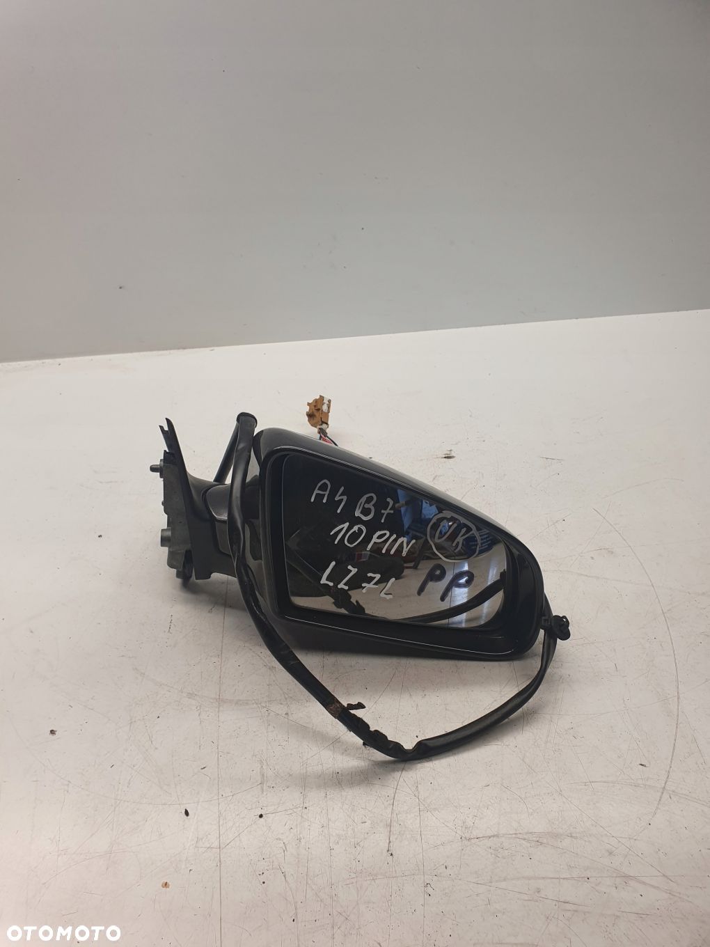 LUSTERKO ZEWNĘTRZNE PRAWE AUDI A4 B7 LZ7L 10PIN UK - 1