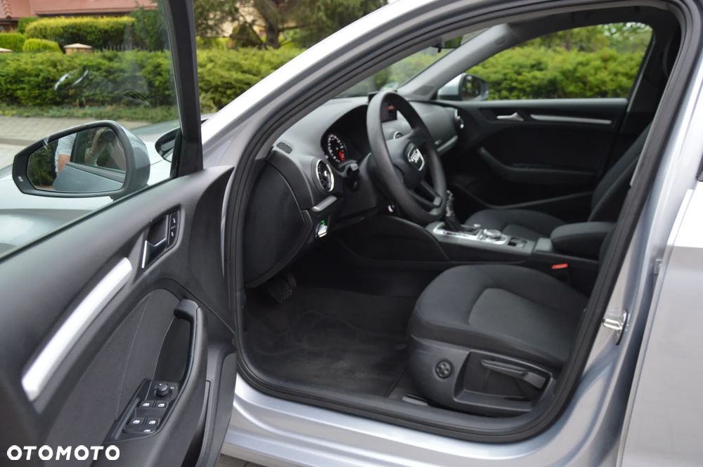 Audi A3 Limousine 2.0 TDI S tronic sport - 8