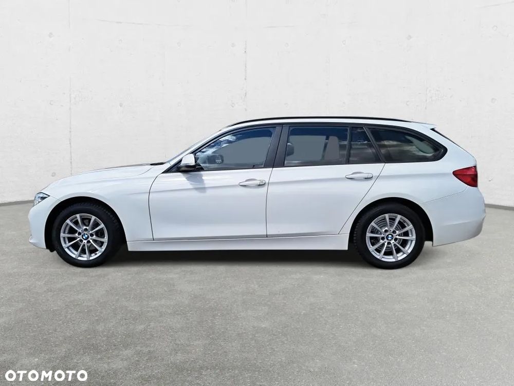 BMW Seria 3 318i GPF Advantage - 8