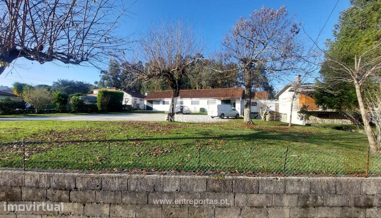 Venda de propriedade multifuncional, Tregosa, Barcelos - Grande imagem: 3/45