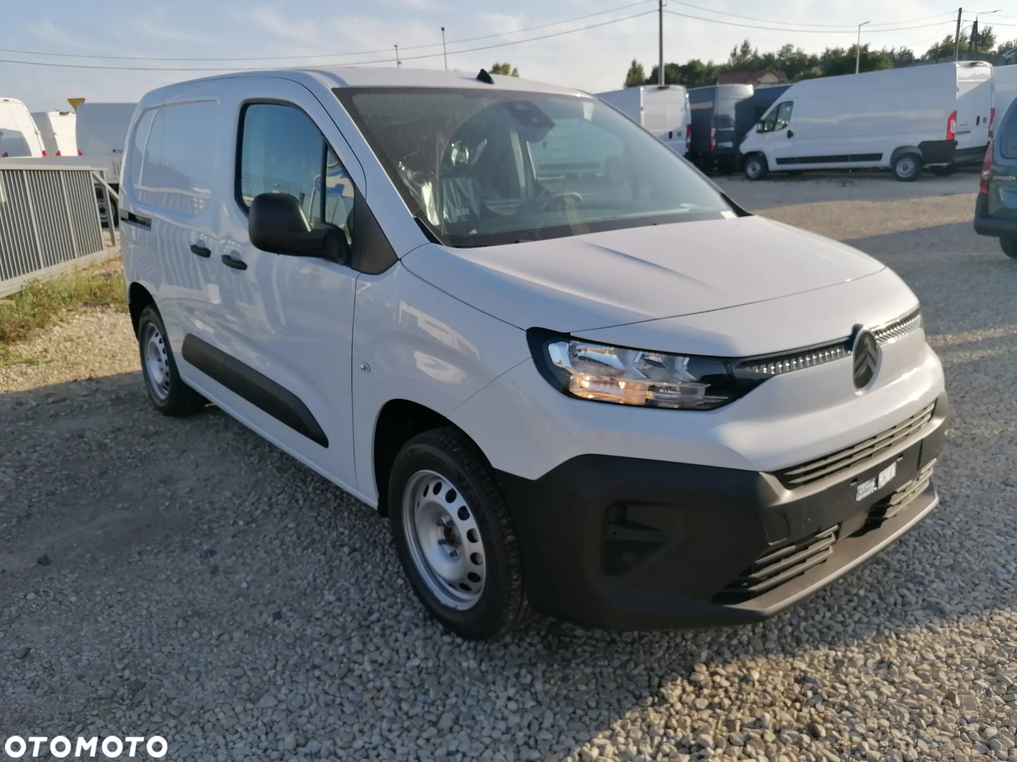 Citroën Berlingo Furgon M 1000 kg 1.5 HDi 100KM !! OD RĘKI !! - 4