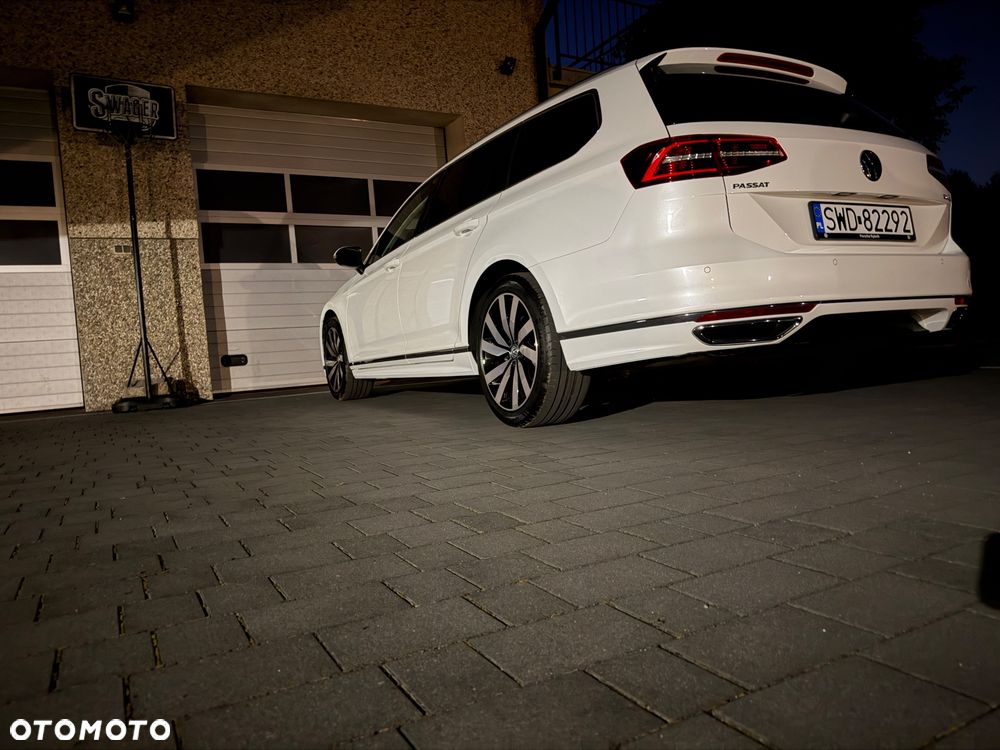 Volkswagen Passat - 28