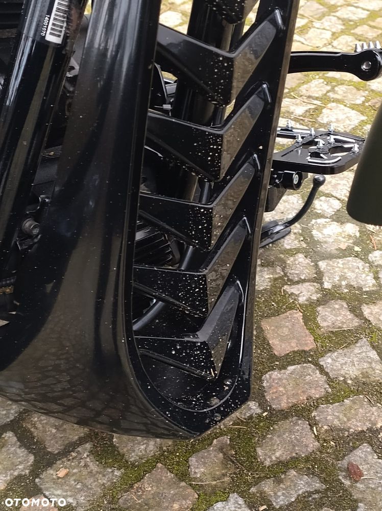 Harley-Davidson Softail Slim - 11