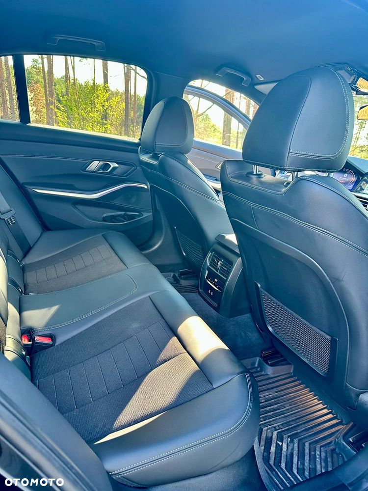 BMW Seria 3 - 8