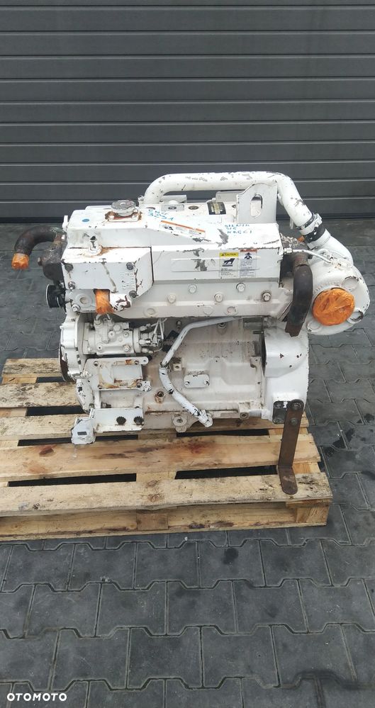 SILNIK SPALINOWY John Deere 4045 4045TFM75 4.5L 2861F PE4045T821195 MARINE Engine - 2