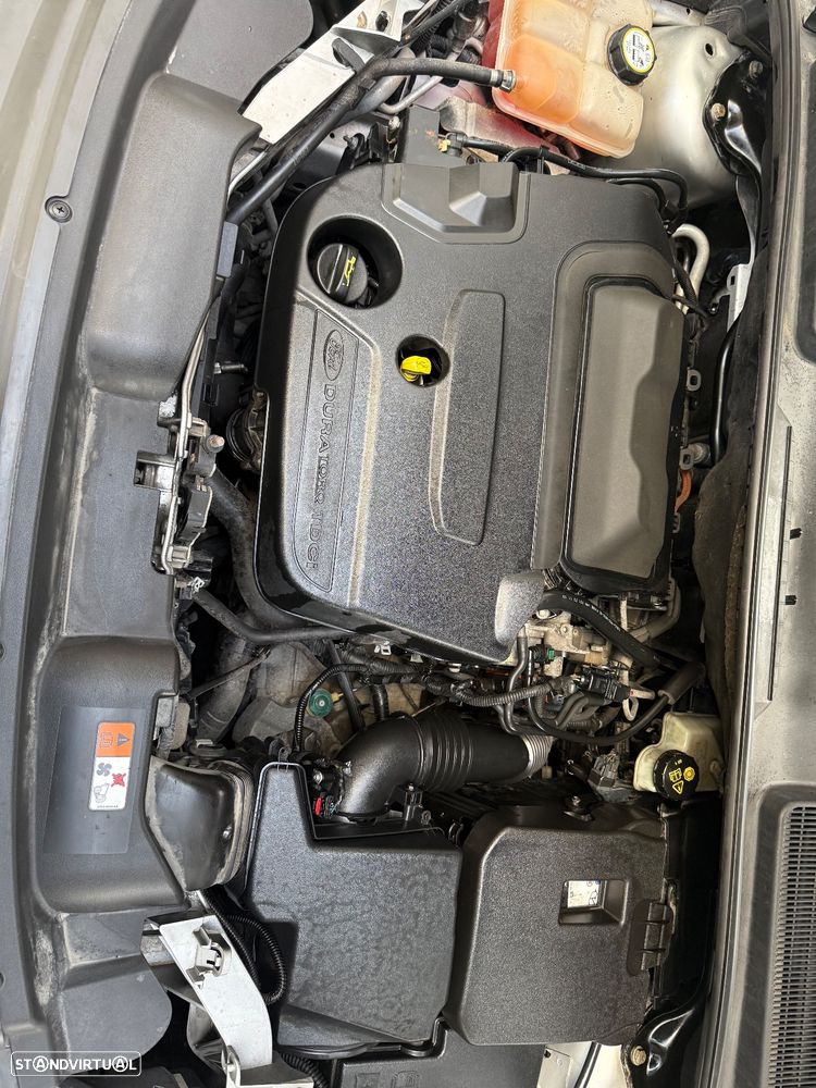 Ford Kuga 2.0 TDCi Titanium - 19