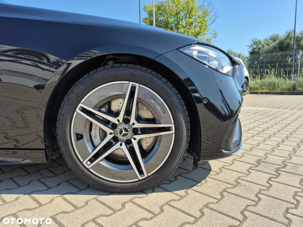 Mercedes-Benz Klasa C 180 mHEV AMG - 15