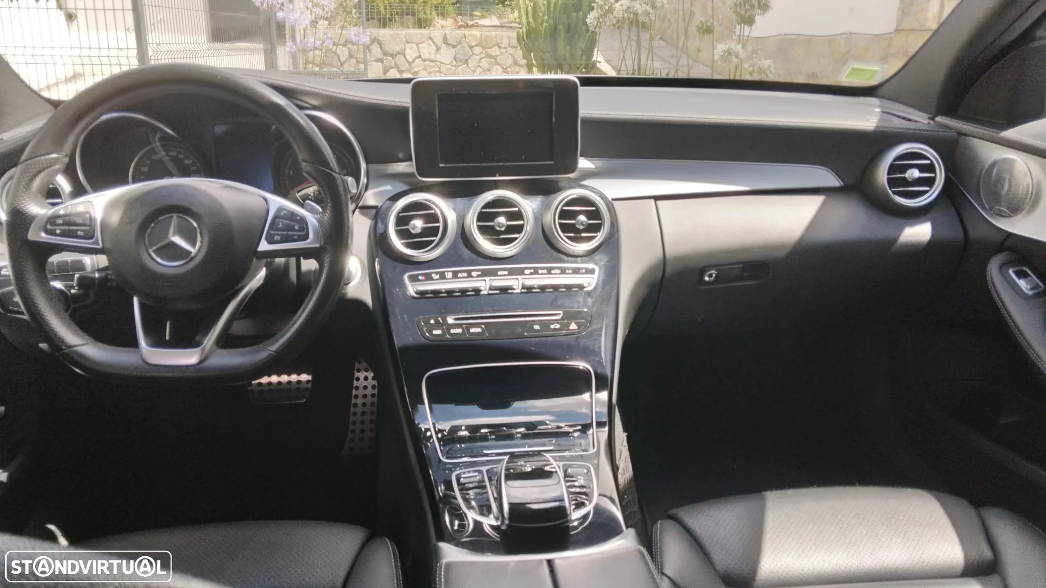 Mercedes-Benz C 300 BlueTEC Hybrid AMG Line - 5
