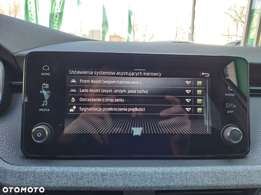 Skoda Kamiq 1.0 TSI Drive - 10