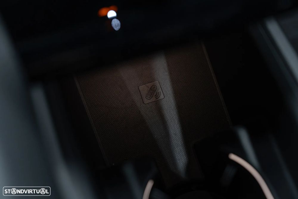 Porsche Macan Electric 4 - 57