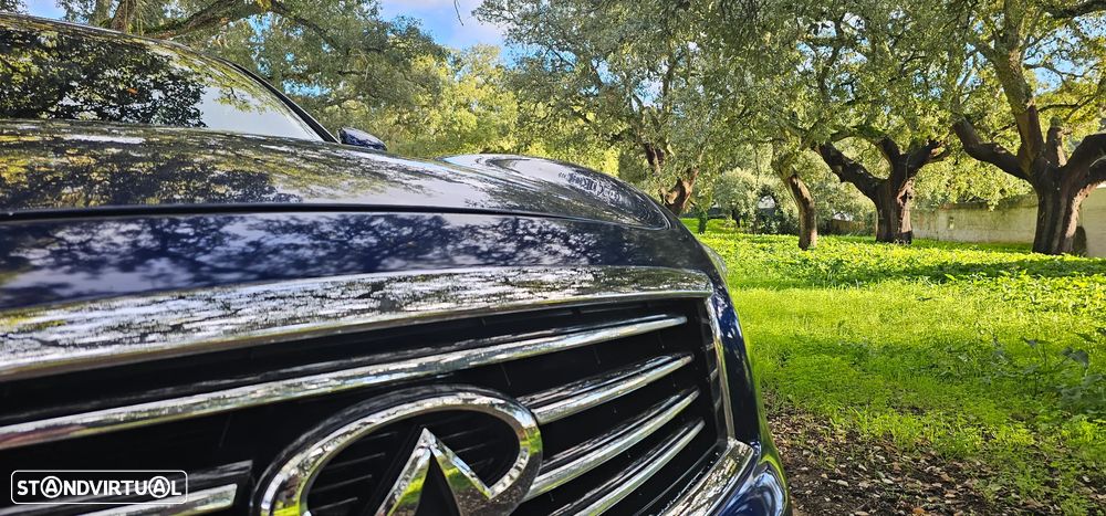 Infiniti QX70 3.7 AWD Aut. S Design - 4