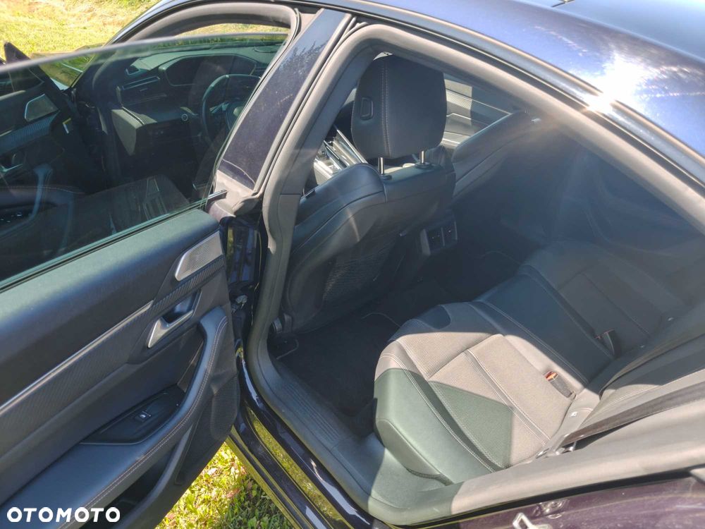 Peugeot 508 - 8