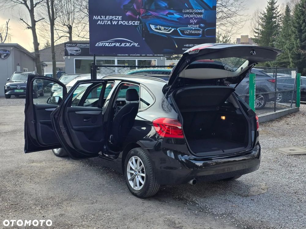 BMW Seria 2 218i - 6