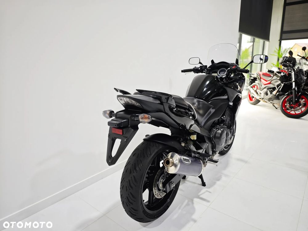 Honda CBF - 10