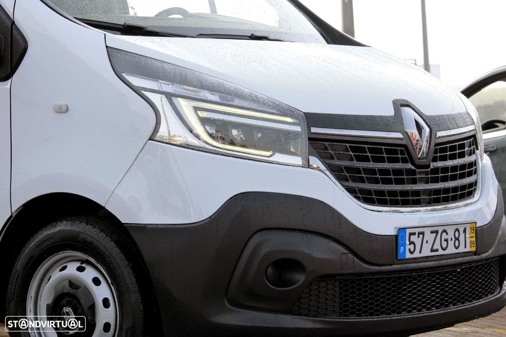 Renault Trafic 2.0 dCi L2H1 1.2T - 2