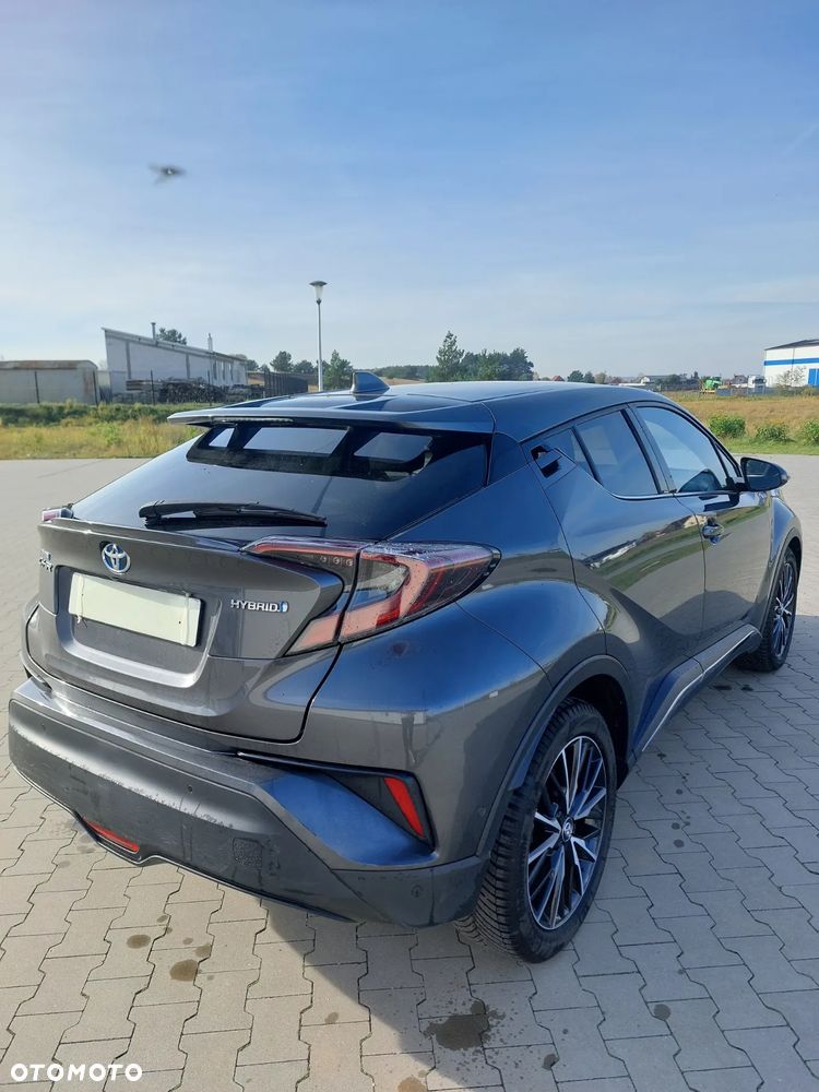 Toyota C-HR 1.8 Hybrid Neon Lime powered by JBL - 10