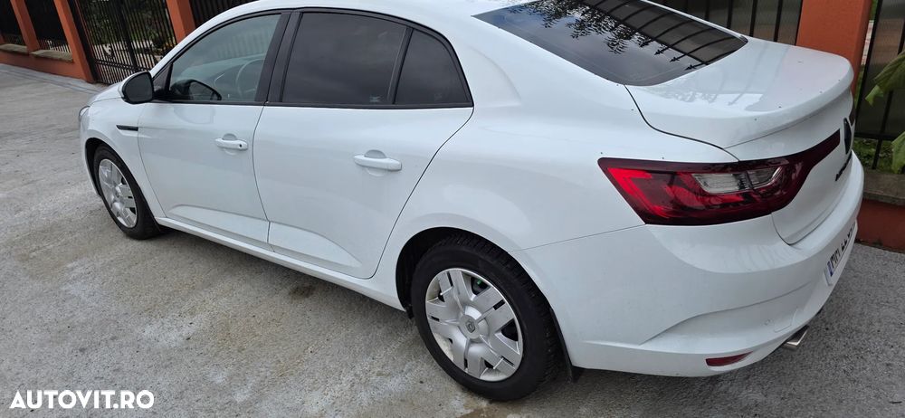 Renault Megane 1.5 dCI Zen - 6