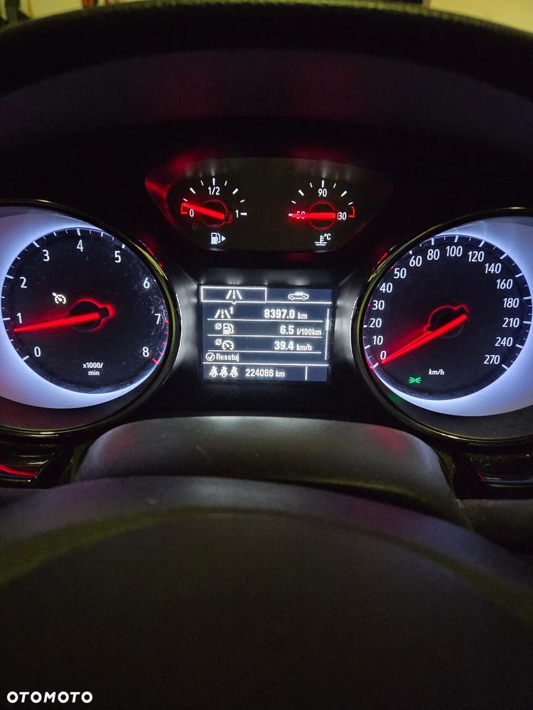 Opel Astra 1.4 T Dynamic - 2