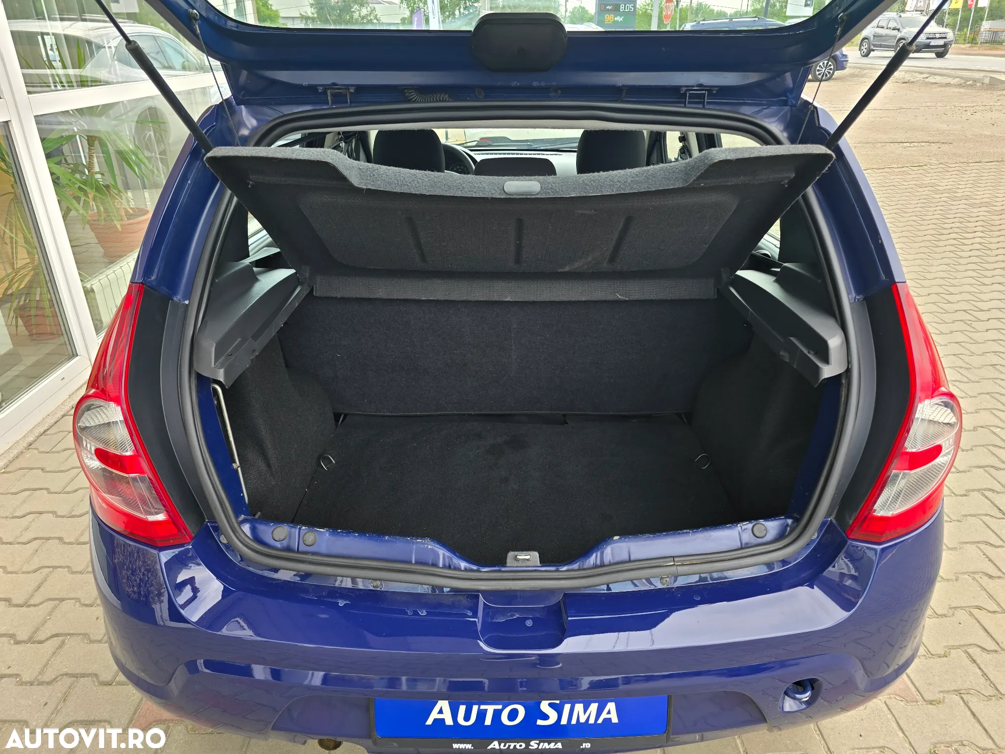 Dacia Sandero 1.2 16V - 13