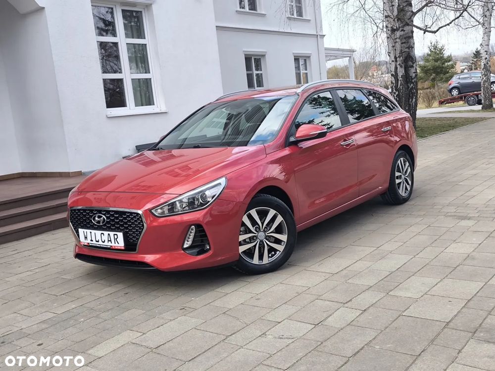 Hyundai i30 blue Kombi 1.6 CRDi Style - 32