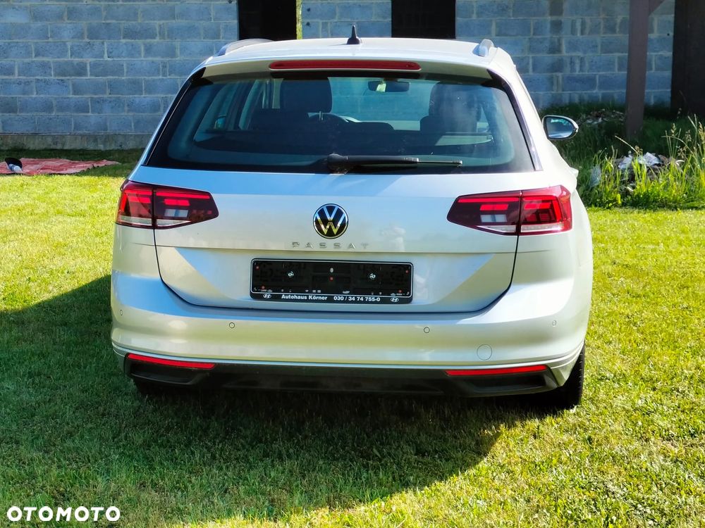Volkswagen Passat 2.0 TDI SCR DSG - 27
