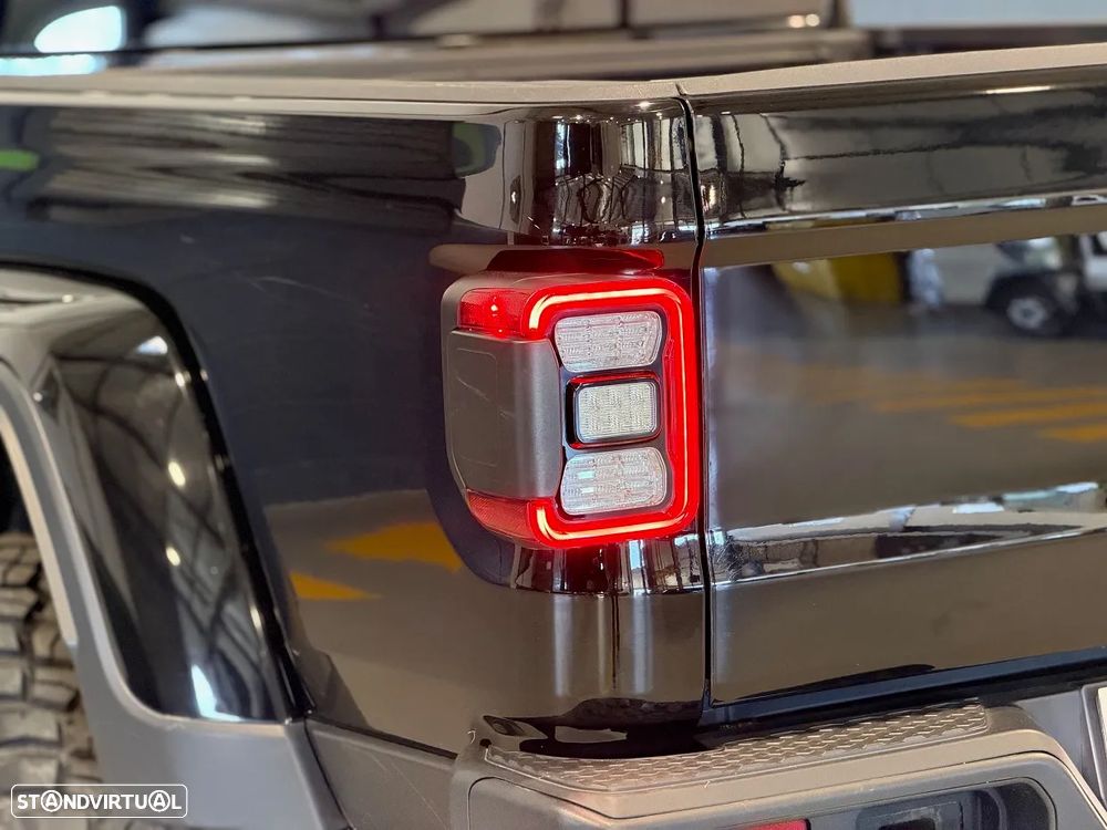 Jeep Gladiator 3.0 CRD Overland AT8 - 8