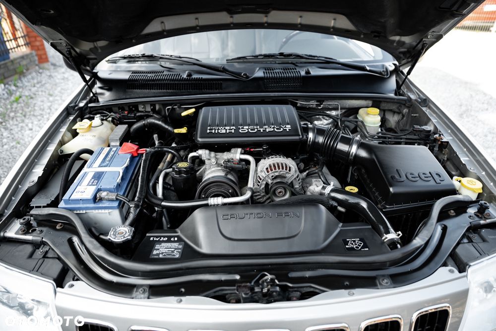 Jeep Grand Cherokee 4.7 Overland - 35