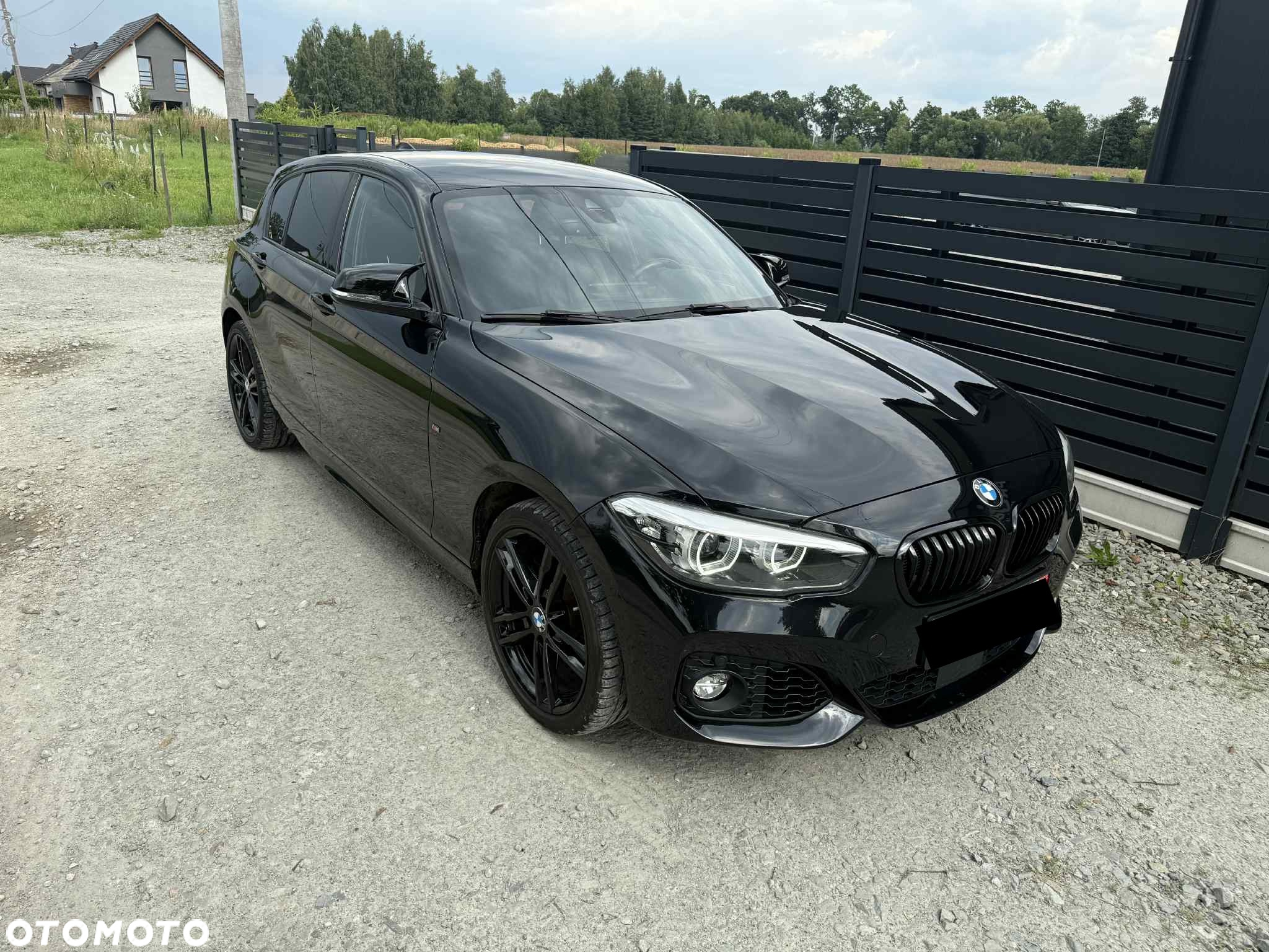 BMW Seria 1 120d xDrive Edition M Sport Shadow - 2