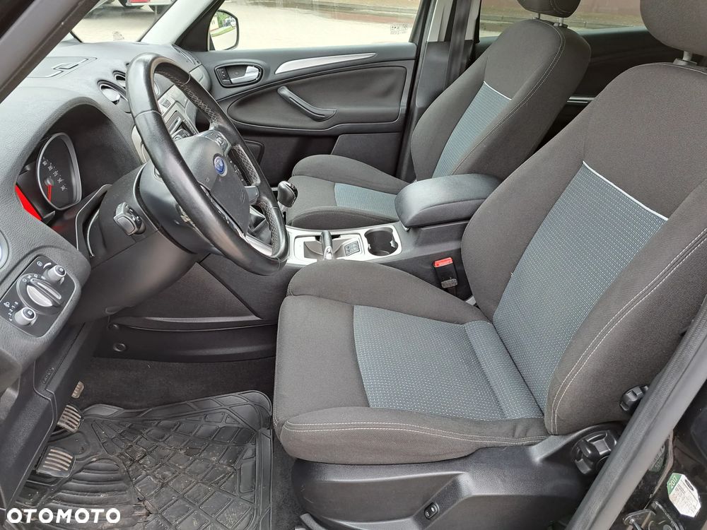 Ford S-Max 2011
