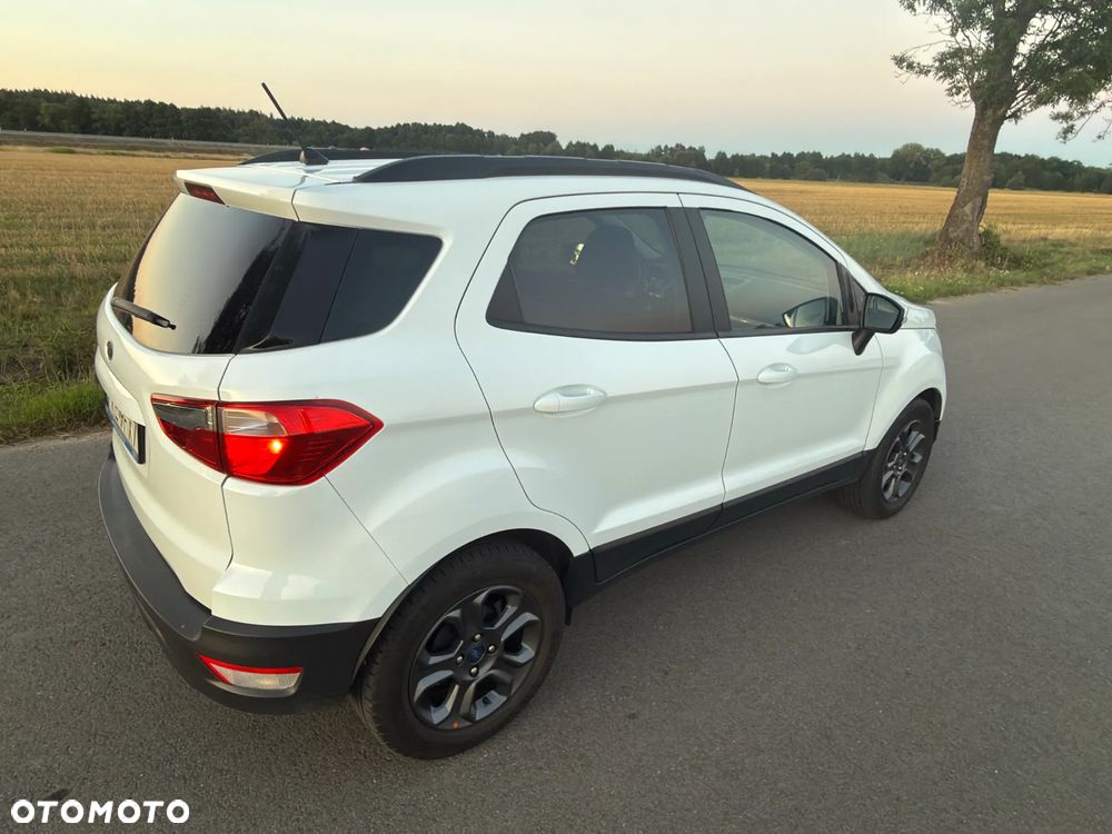 Ford EcoSport - 11