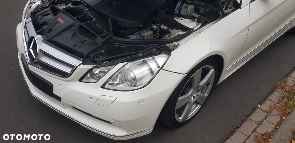 Mercedes-Benz Klasa E 220 CDI DPF BlueEFFICIENCY Automatik Avantgarde - 20