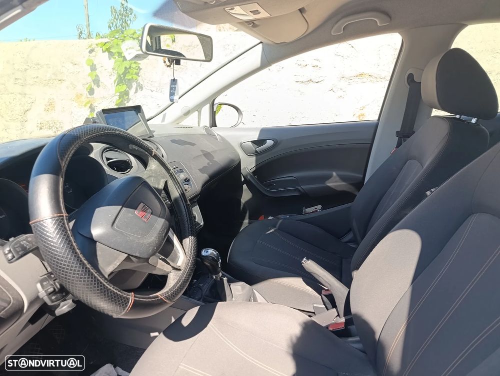SEAT Ibiza 1.2 TDI CR Ecomotive Style - 8