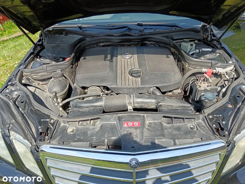 Mercedes-Benz Klasa E 220 CDI - 25