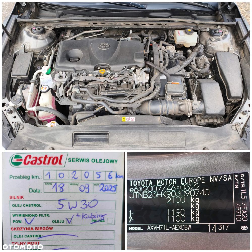 Toyota Camry 2.5 Hybrid Comfort CVT - 26