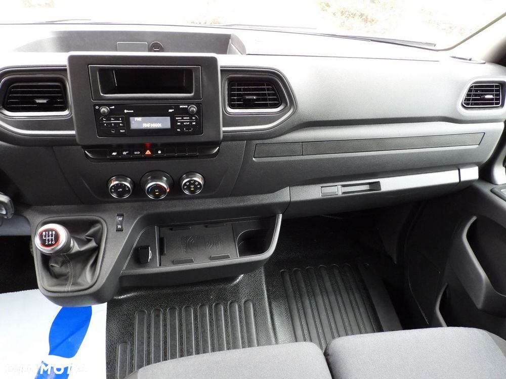 Renault MASTER PLANDEKA 10 PALET WEBASTO TEMPOMAT LEDY PNEUMATYKA KLIMATYZACJA  165KM - 33