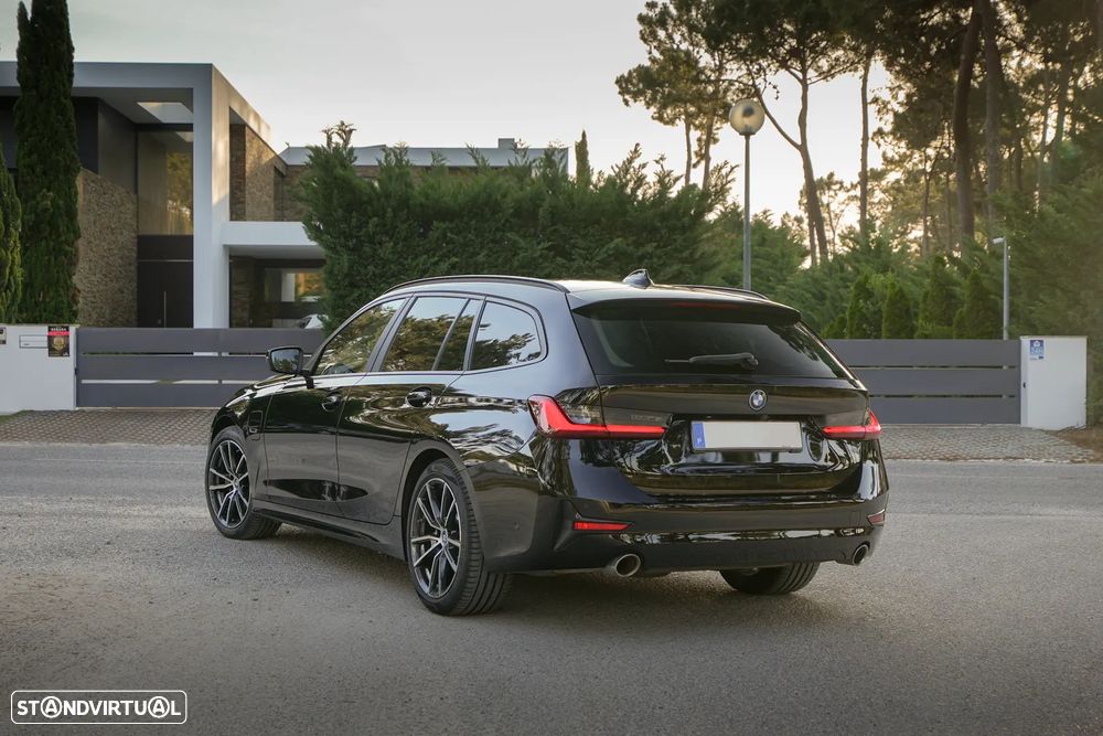 BMW 320 e Aut. Sport Line - 2