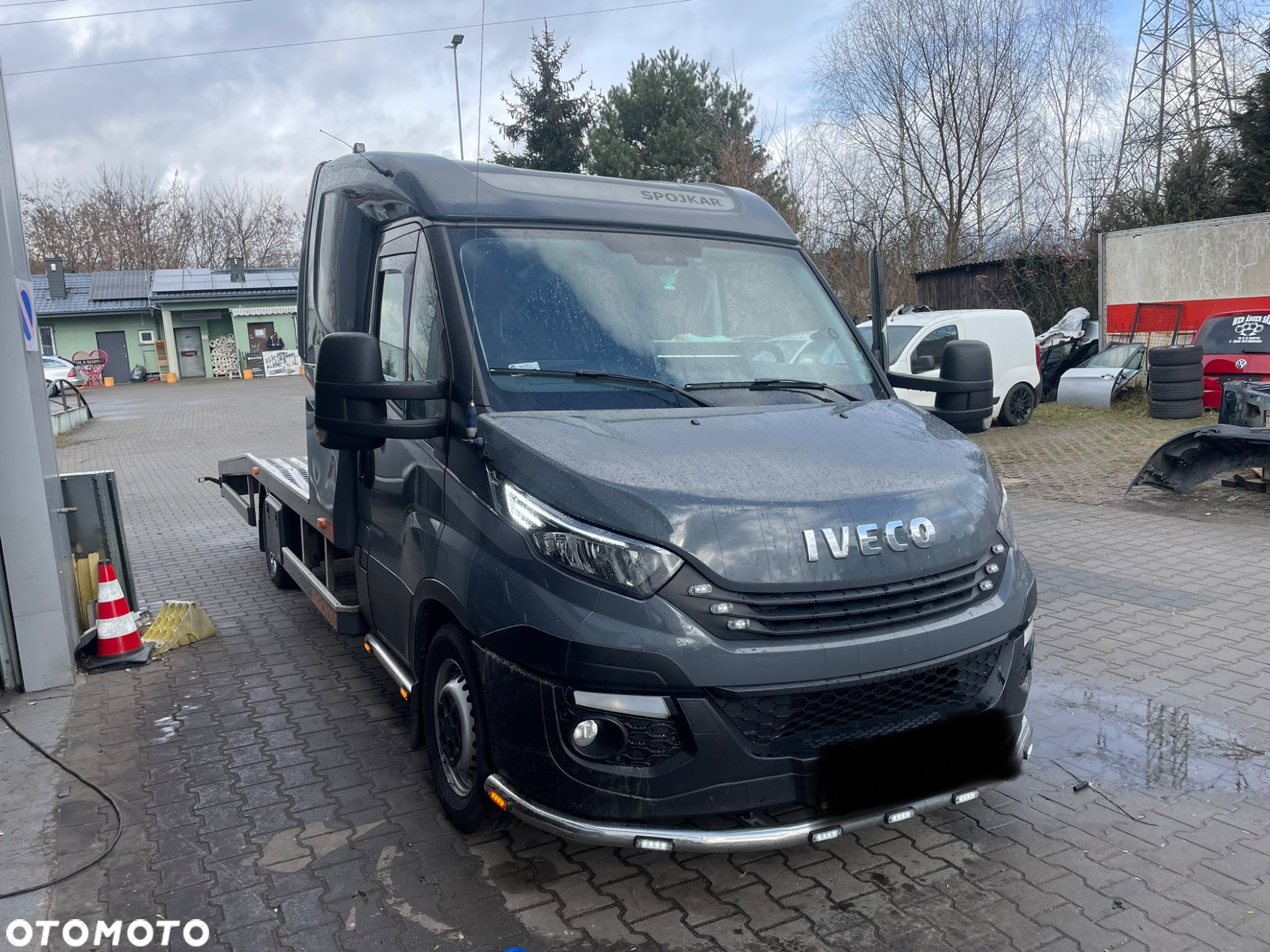 Reflektory lampy przednie przód lewa prawa IVECO DAILY 19- Led - 2