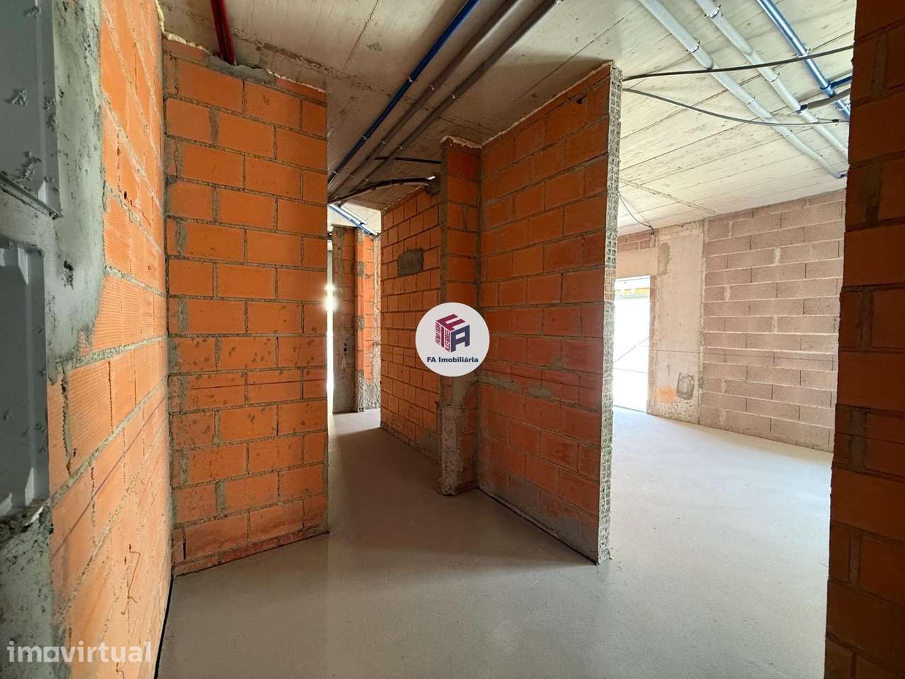 Apartamento T1 Terraço - 110m2 - Grande imagem: 2/20