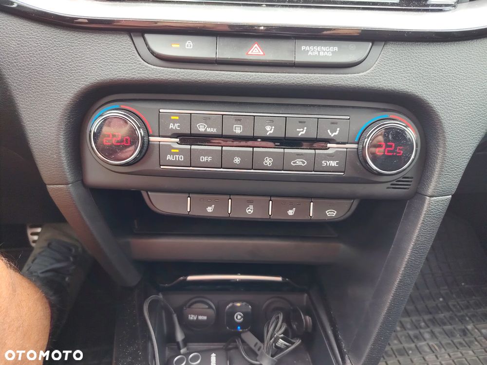 Kia ProCeed 1.6 T-GDI GT DCT - 12