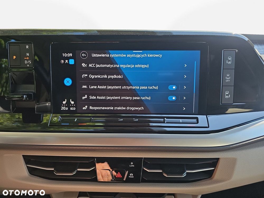 Volkswagen Multivan - 33