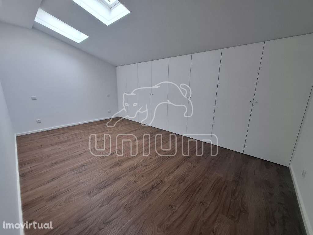 Apartamento T2 (Novo) - centro da cidade - Grande imagem: 2/5