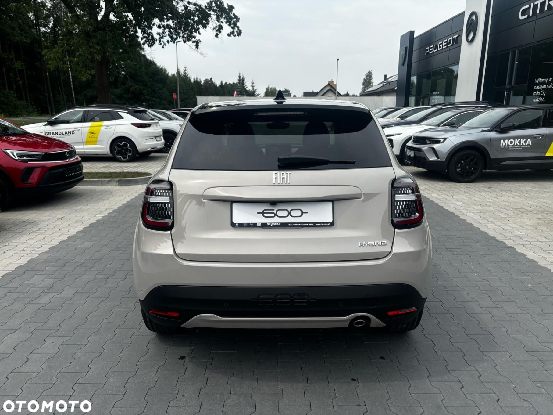 Fiat 600 1.2 Turbo Hybrid La Prima eDCT - 6