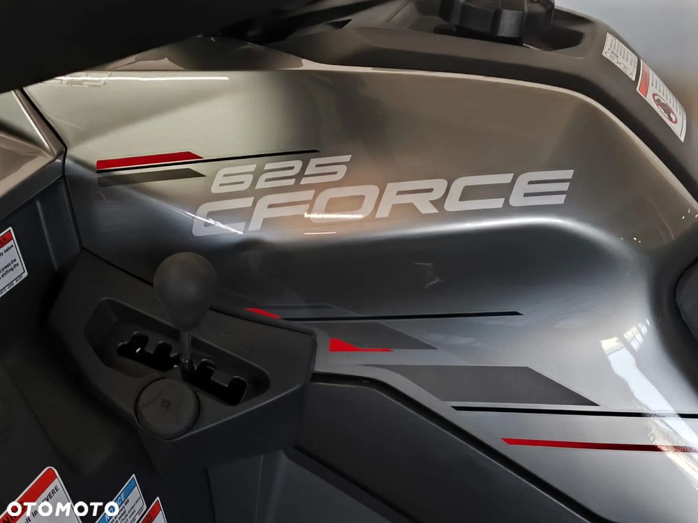 CFMoto CForce - 10