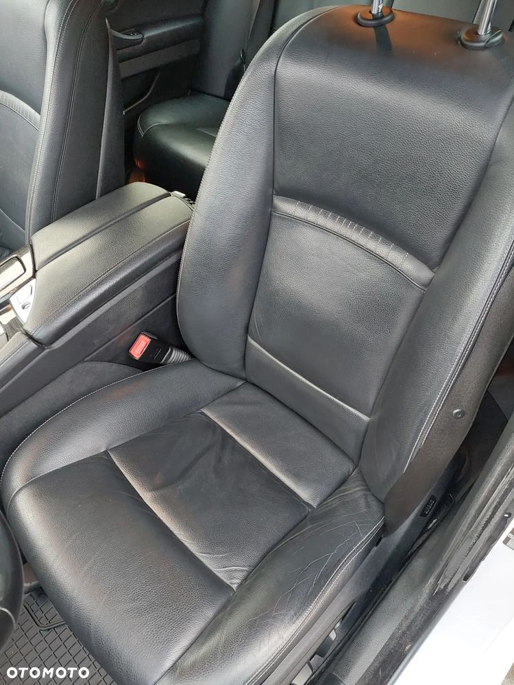 BMW Seria 5 520d Luxury Line - 9