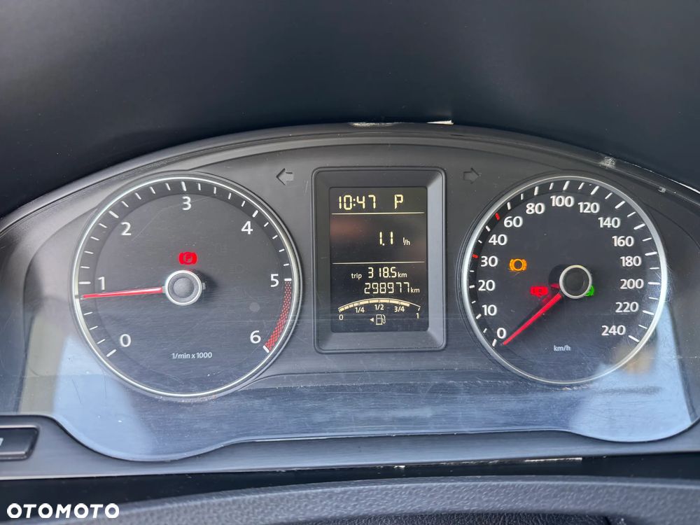Volkswagen TRANSPORTER T5 - 13