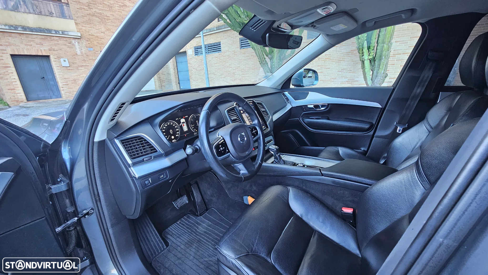 Volvo XC 90 2.0 D4 Momentum - 11