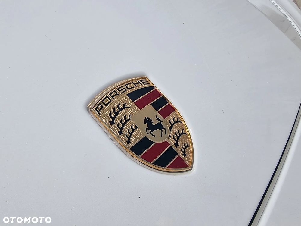 Porsche Panamera 4 e-Hybrid Sport Turismo - 20